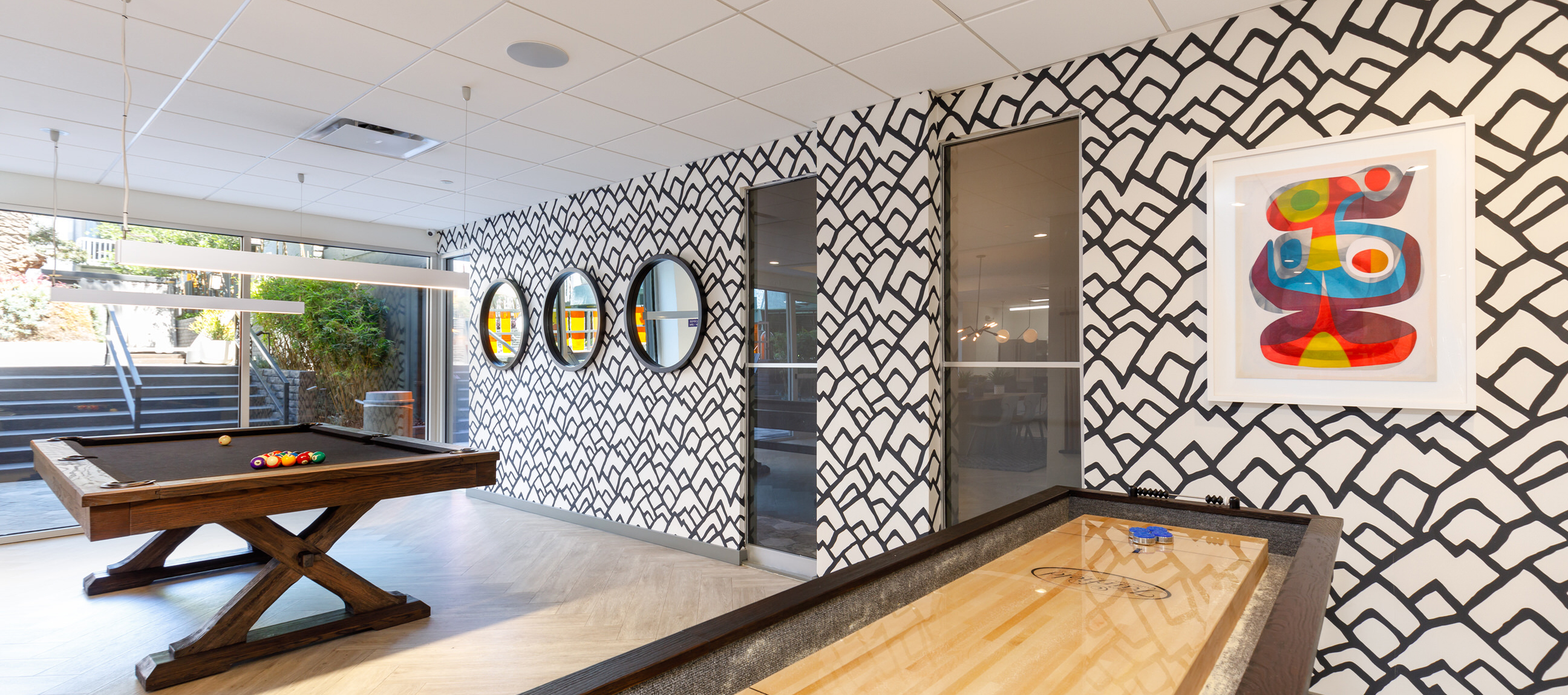 Club room photo of Aspen Apartments in Los Angeles, CA