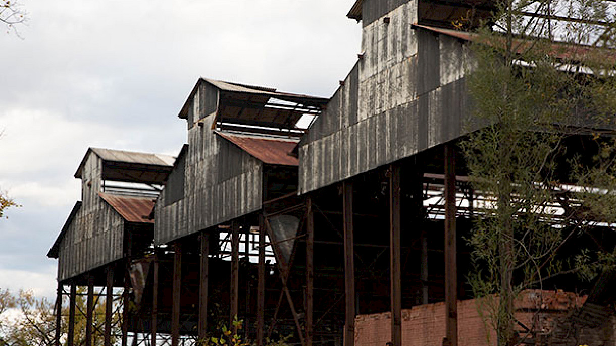 The Hutton Brickyards: The Vision and Landing Bob Dylan