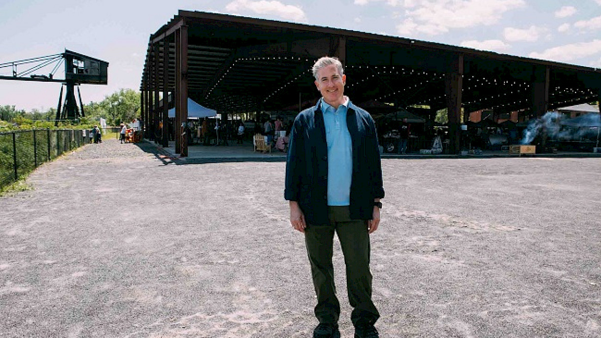 Dylan Concert a ‘Perfect Match’ For Historic Property