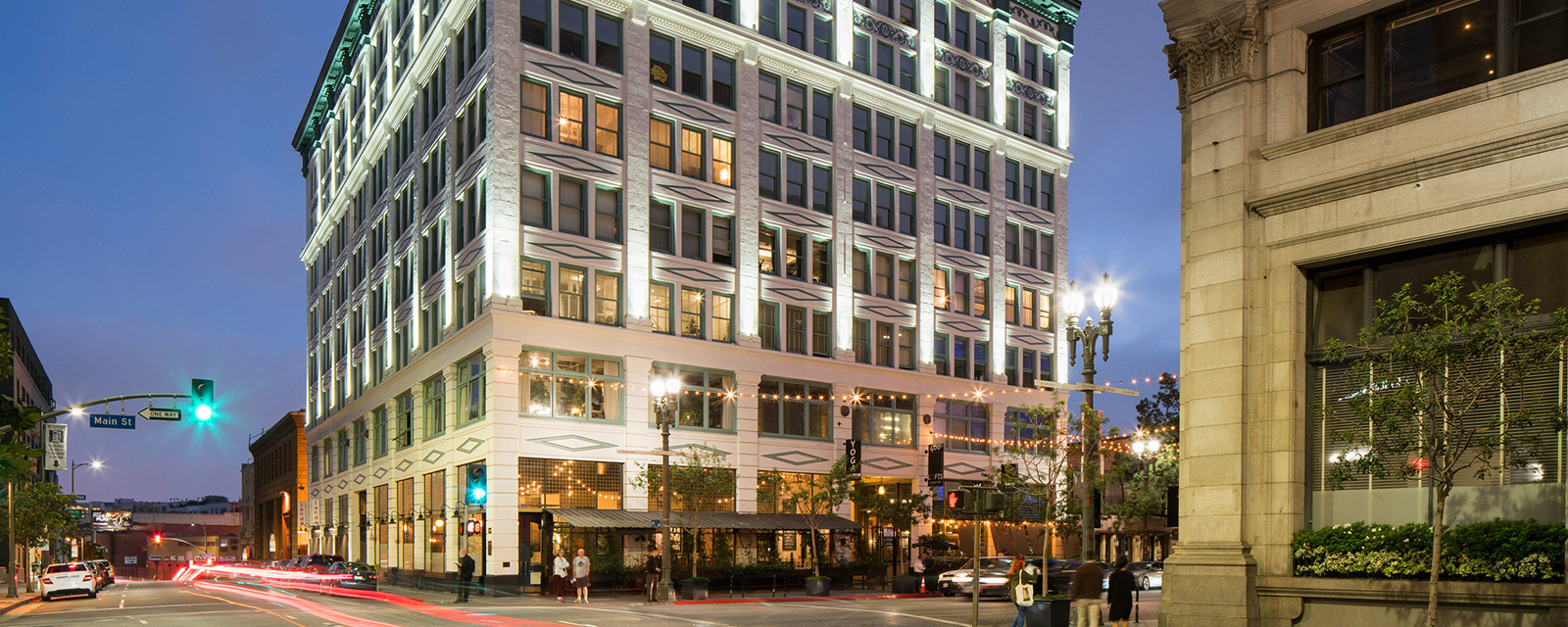 Exterior photo of San Fernando Building in Los Angeles, CA
