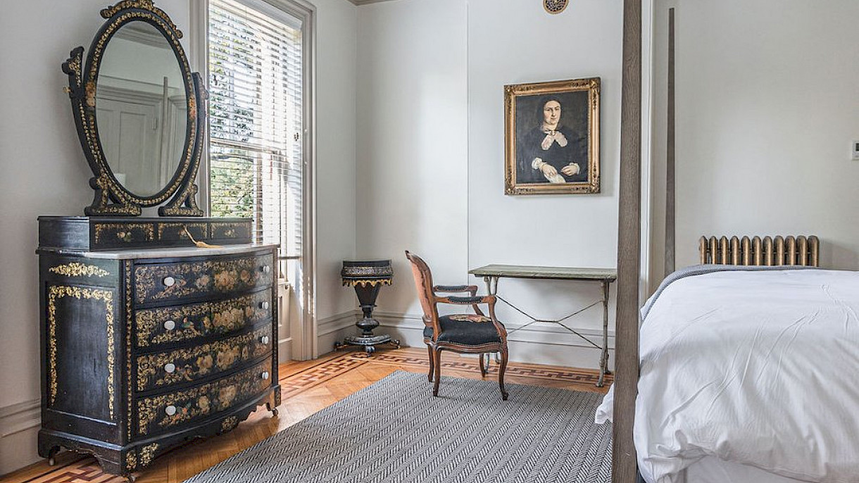 Edgewood mansion room interior