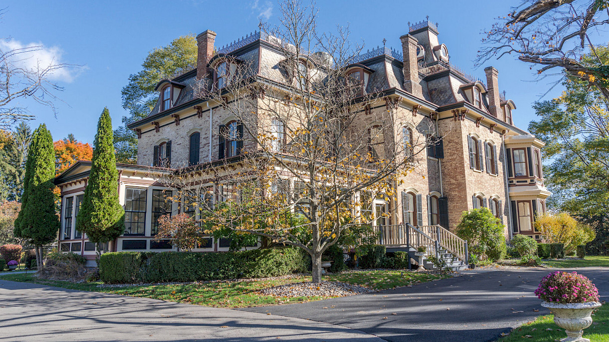 Edgewood Mansion exterior